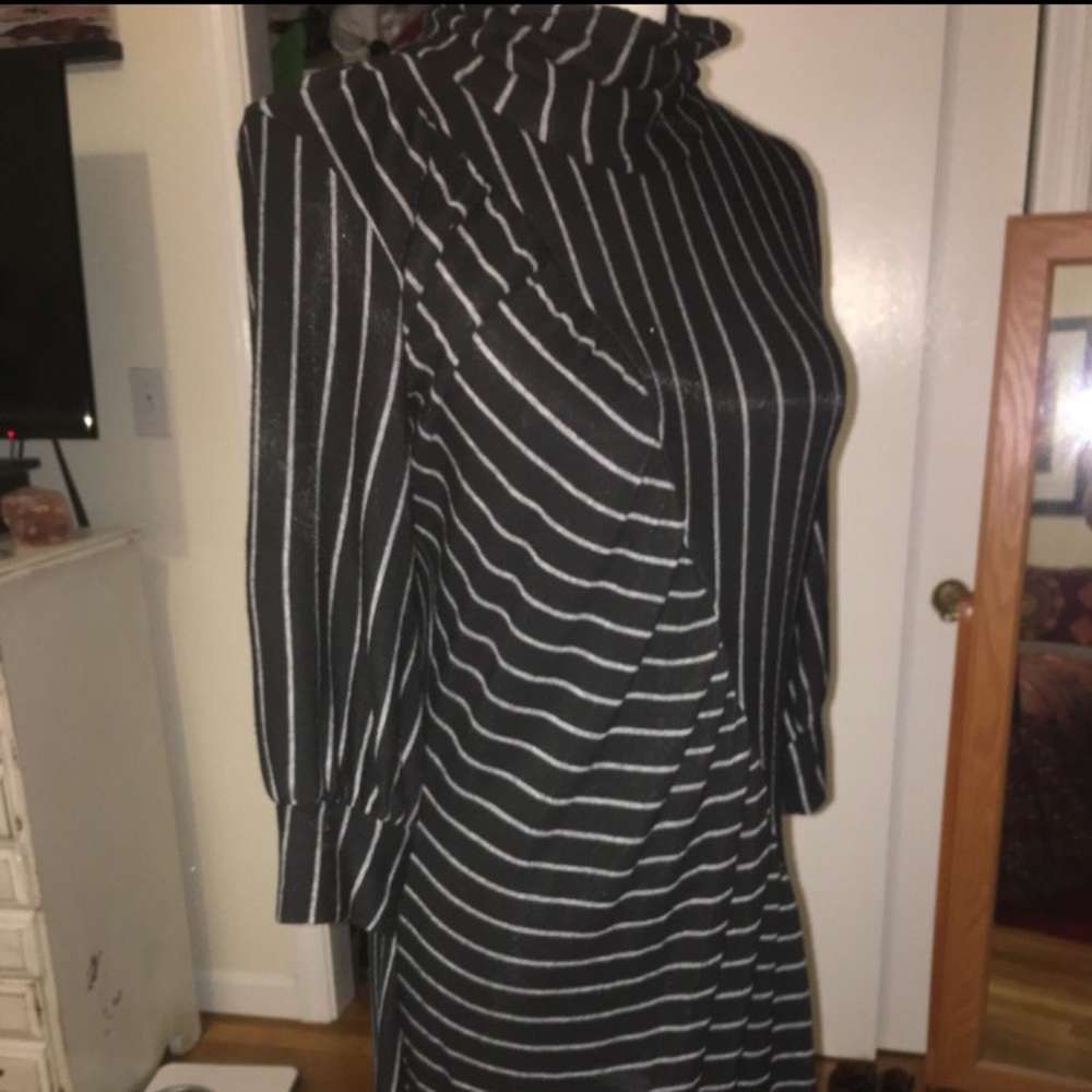 Lewis Cho P L/S Black pinstripe unique dress M 8